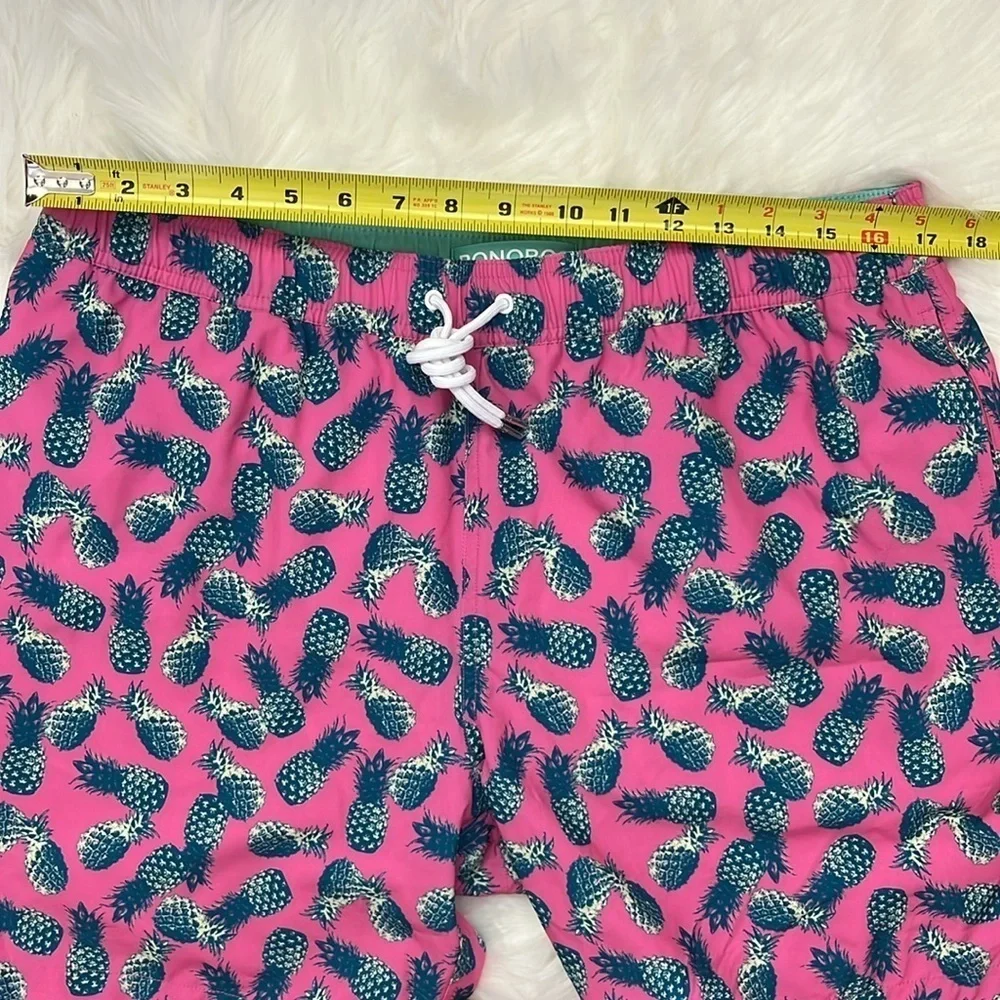 NWOT Bonobos Swim Trunks Pineapples Size L
